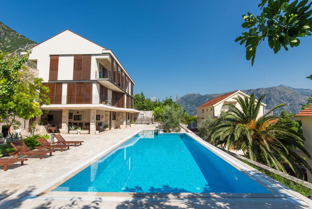 Apartments Feral Kotor Kültér fotó