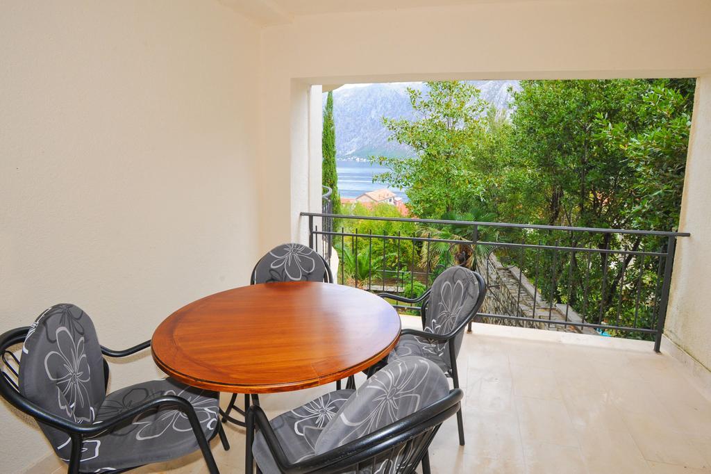 Apartments Feral Kotor Kültér fotó